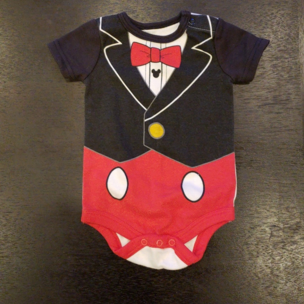 Disney baby Mickey Mouse onesie 0-3m